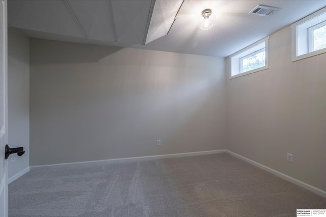 1412 S 126th Street, Omaha, NE 68144