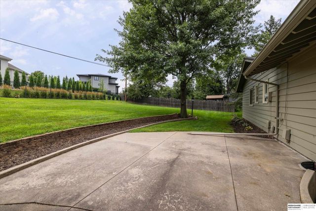 1412 S 126th Street, Omaha, NE 68144