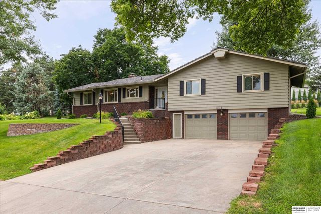 1412 S 126th Street, Omaha, NE 68144