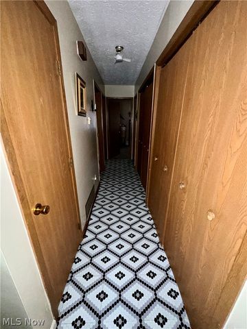 807 Carlisle Street, Belpre, OH 45714