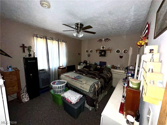 807 Carlisle Street, Belpre, OH 45714