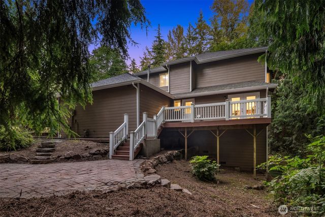 6519 214th Avenue NE, Redmond, WA 98053