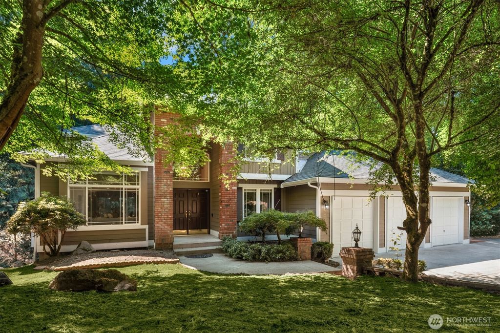 6519 214th Avenue NE, Redmond, WA 98053