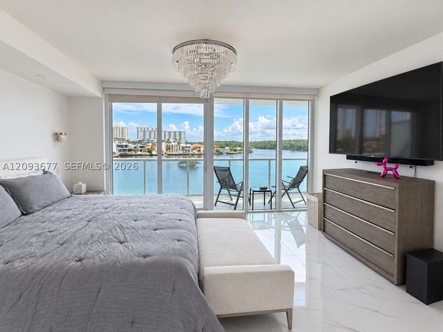 400 Sunny Isles Blvd 403, Sunny Isles Beach, FL 33160