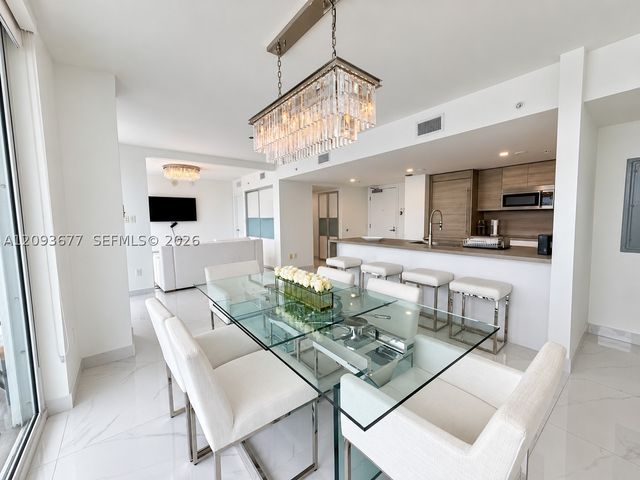 400 Sunny Isles Blvd 403, Sunny Isles Beach, FL 33160