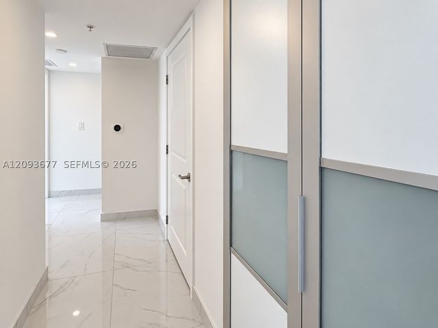 400 Sunny Isles Blvd 403, Sunny Isles Beach, FL 33160
