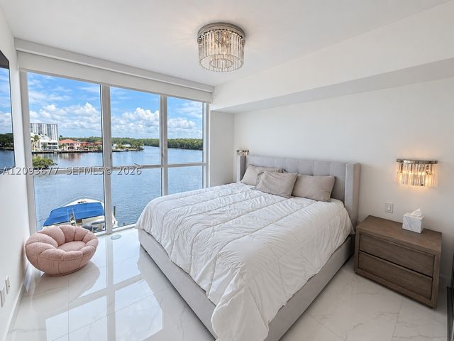 400 Sunny Isles Blvd 403, Sunny Isles Beach, FL 33160