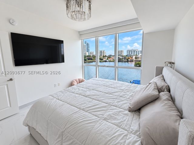 400 Sunny Isles Blvd 403, Sunny Isles Beach, FL 33160