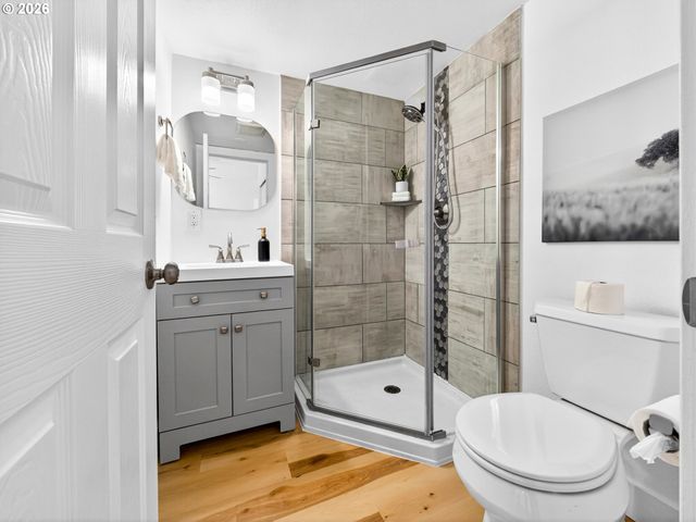 863 LINN Ave, Oregon City, OR 97045