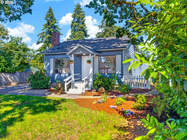 863 LINN Ave, Oregon City, OR 97045
