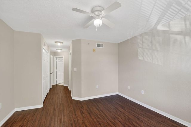 15155 Michelangelo Boulevard 205, Delray Beach, FL 33446