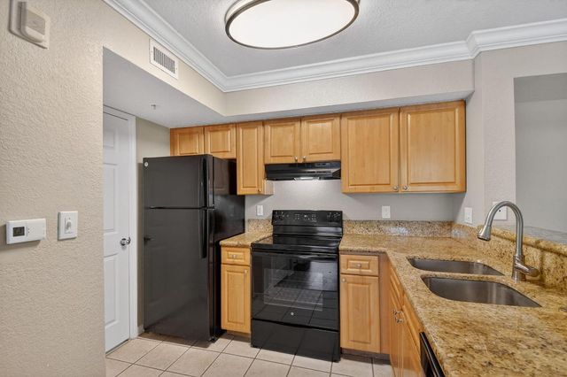 15155 Michelangelo Boulevard 205, Delray Beach, FL 33446