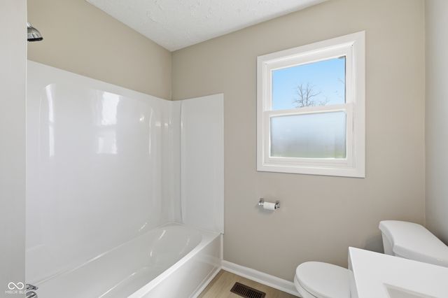 2193 W 100 N, Greenfield, IN 46140