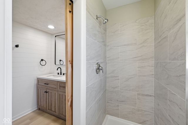 2193 W 100 N, Greenfield, IN 46140