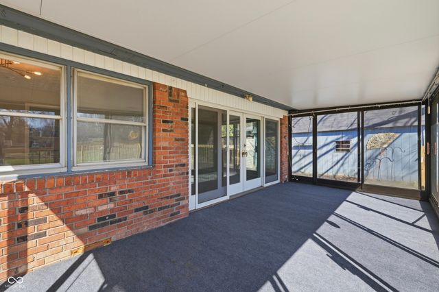 2193 W 100 N, Greenfield, IN 46140