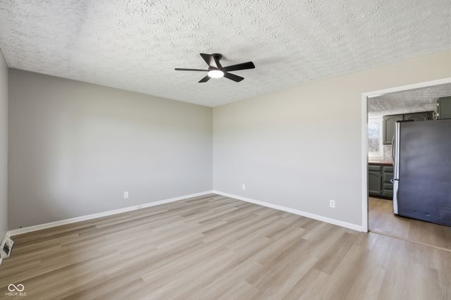 2193 W 100 N, Greenfield, IN 46140