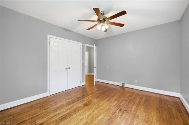 5002 Cherry Street, Winston-salem, NC 27105