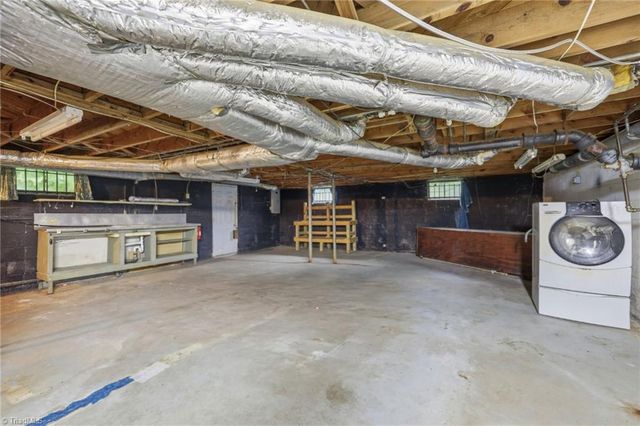 5002 Cherry Street, Winston-salem, NC 27105