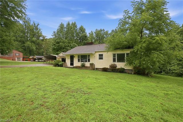5002 Cherry Street, Winston-salem, NC 27105