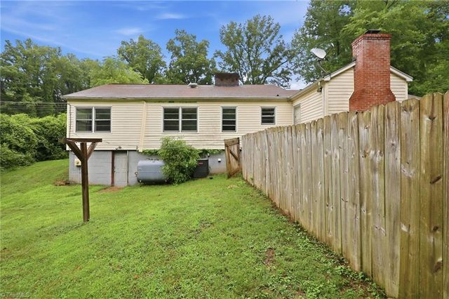 5002 Cherry Street, Winston-salem, NC 27105