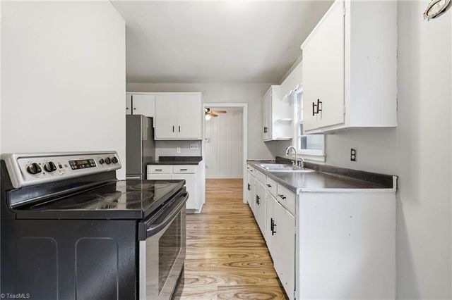 5002 Cherry Street, Winston-salem, NC 27105