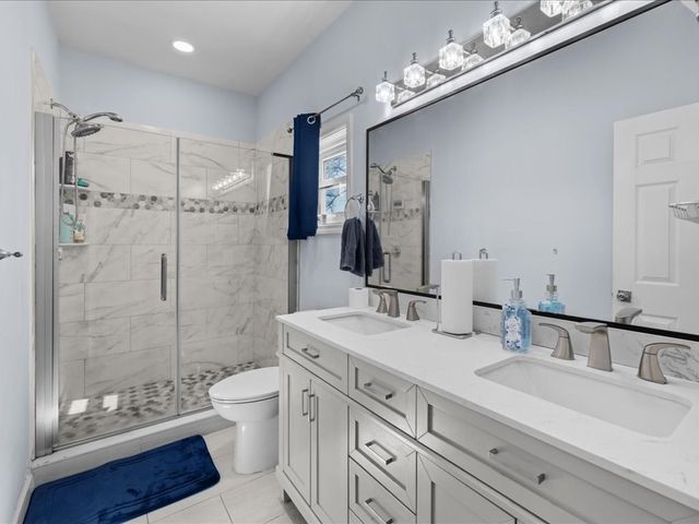 24 Summer St, Westborough, MA 01581