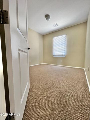 4075 E WINDSOR Drive, Gilbert, AZ 85296