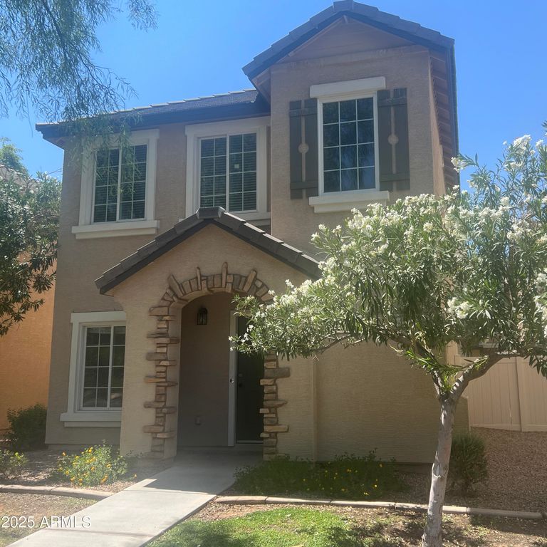 4075 E WINDSOR Drive, Gilbert, AZ 85296