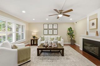 5482 Rebolla Lane, San Diego, CA 92124
