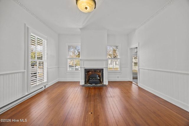 510 W 4th Street, Greenville, NC 27834