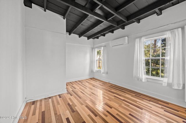 510 W 4th Street, Greenville, NC 27834