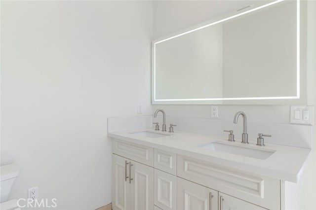 1598 Long Beach 401, Long Beach, CA 90813