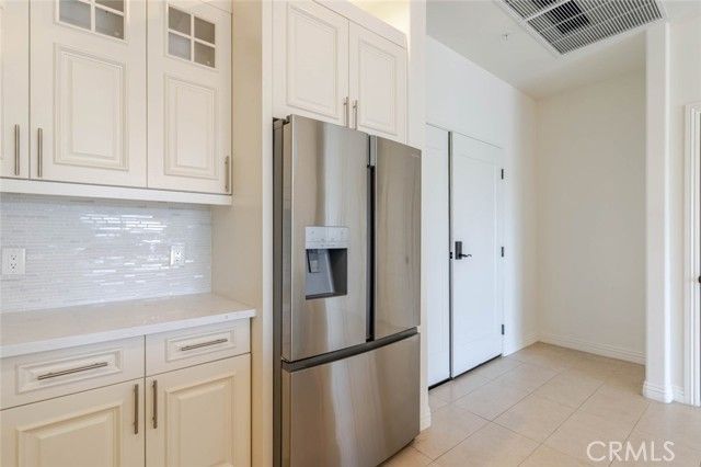 1598 Long Beach 401, Long Beach, CA 90813