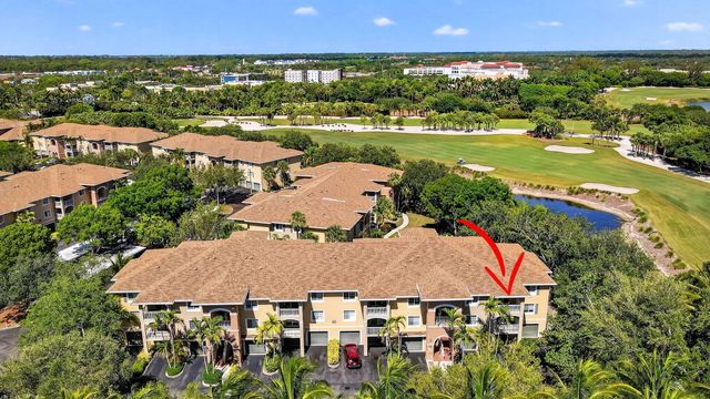 6511 EMERALD DUNES Drive 304, West Palm Beach, FL 33411