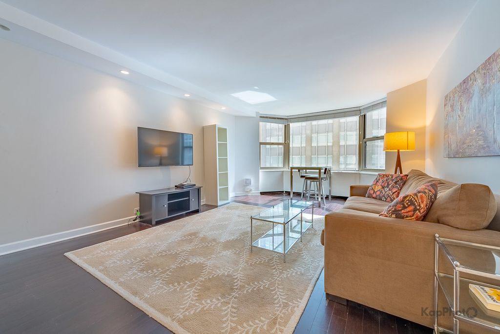 535 N Michigan Avenue 2003, Chicago, IL 60611 — photo 2