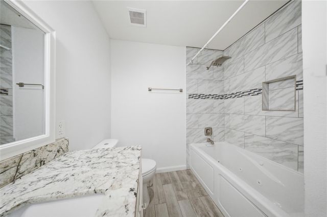11002 Hammerly Boulevard 12, Houston, TX 77043