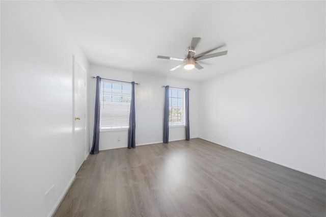 11002 Hammerly Boulevard 12, Houston, TX 77043
