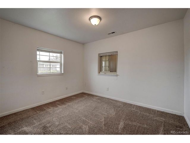 505 2nd Ave, Deer Trail, CO 80105