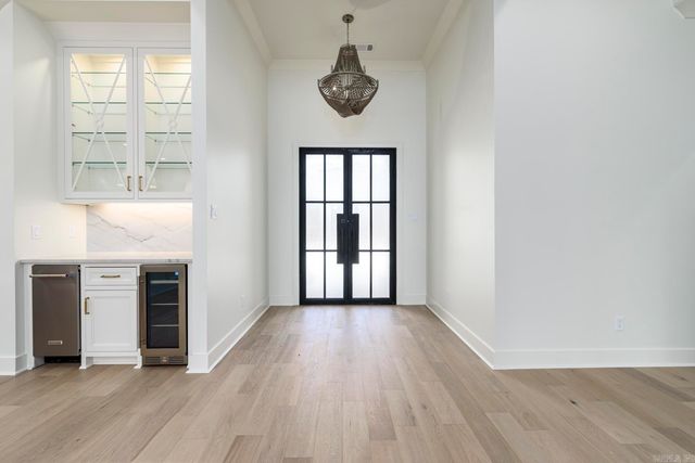 25 Miramont Circle, Little Rock, AR 72223