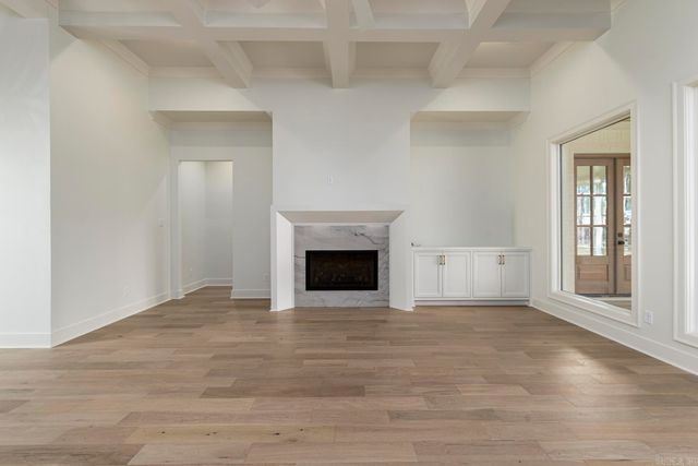 25 Miramont Circle, Little Rock, AR 72223