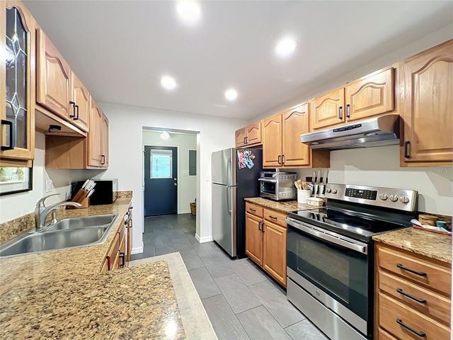 603 WAVERLY LANE 405B, Maitland, FL 32751