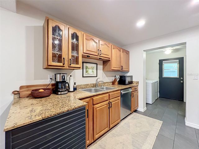 603 WAVERLY LANE 405B, Maitland, FL 32751