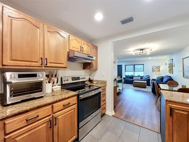 603 WAVERLY LANE 405B, Maitland, FL 32751