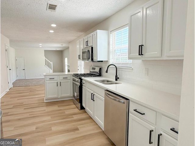 9510 Creekside Road, Jonesboro, GA 30236