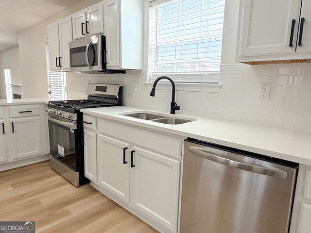 9510 Creekside Road, Jonesboro, GA 30236