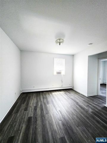 438 Columbia Avenue 2 FL, Cliffside Park, NJ 07010