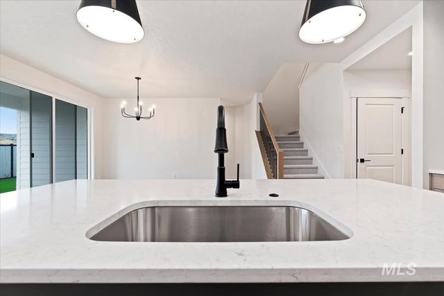 6531 S Evie Way, Eagle, ID 83629