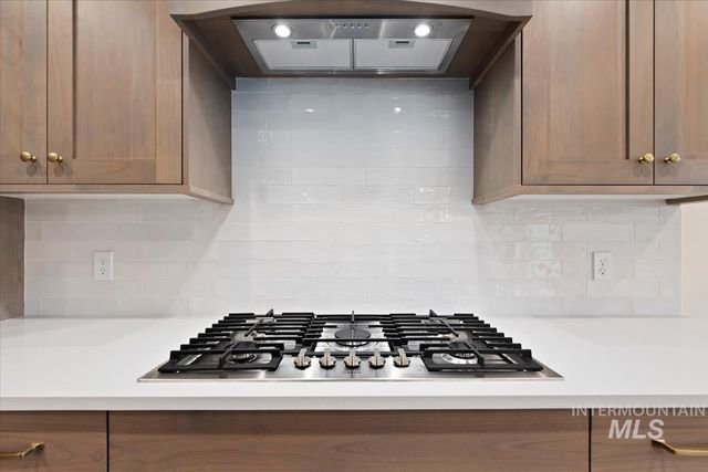 6531 S Evie Way, Eagle, ID 83629