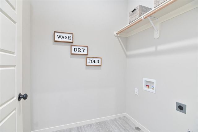 135 S Diane Drive, Olathe, KS 66061