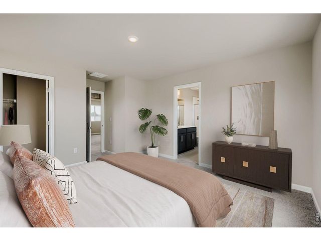 927 Nettle Ln, Fort Collins, CO 80524